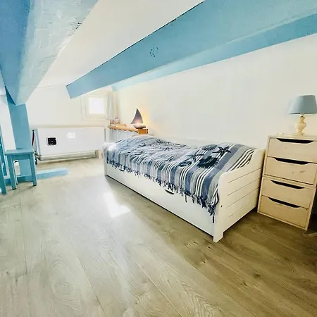 Paisible Avec Terrasse, Proche Plage Et Loisirs - Fr-1-723-126 * אגדה