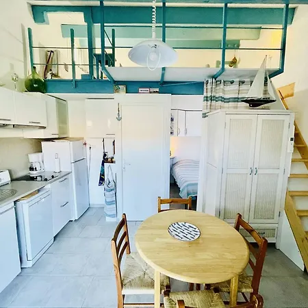 Paisible Avec Terrasse, Proche Plage Et Loisirs - Fr-1-723-126 דירה